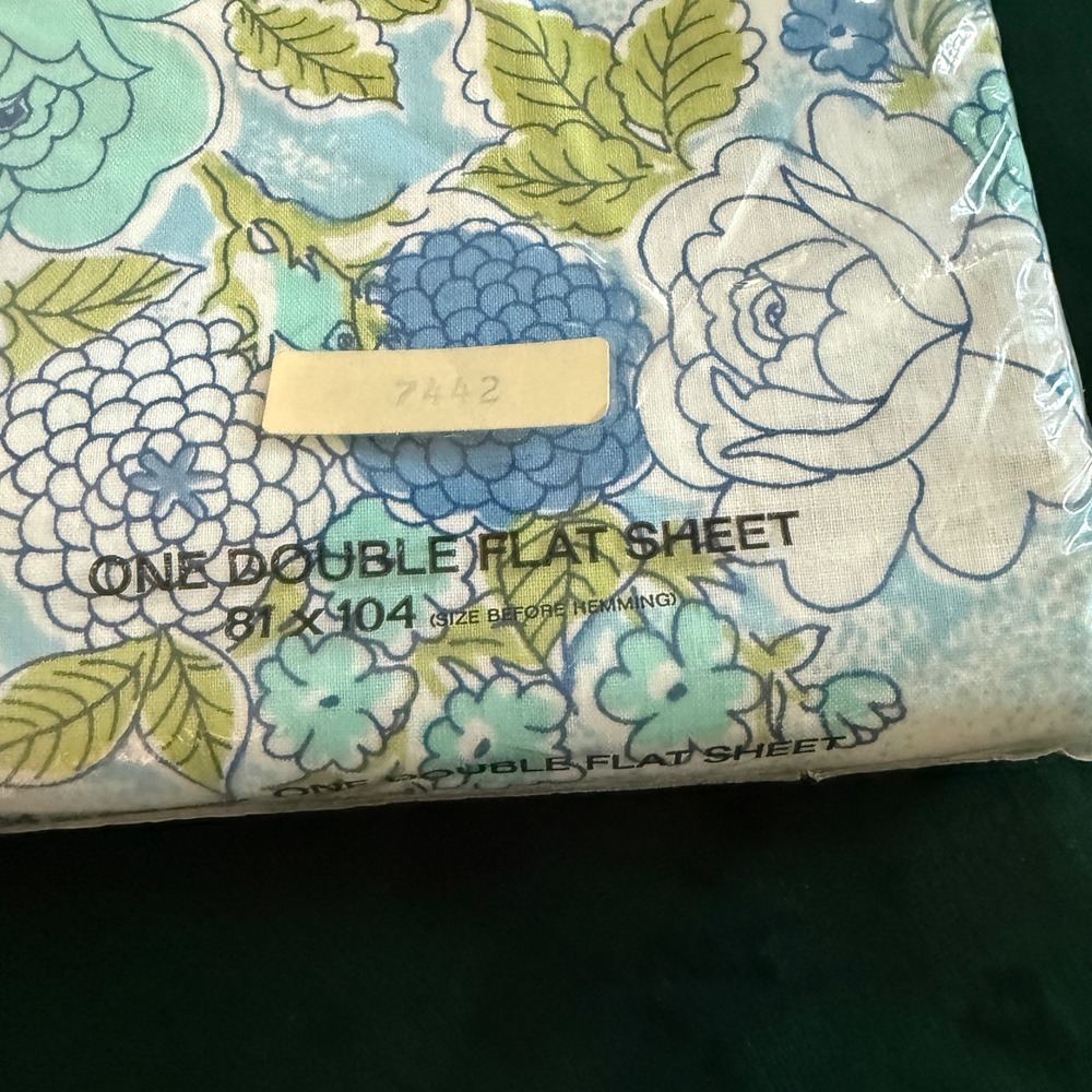 Lady Pepperell Regency Rose Vintage Double Flat Sheet Blue Floral No-Iron Muslin